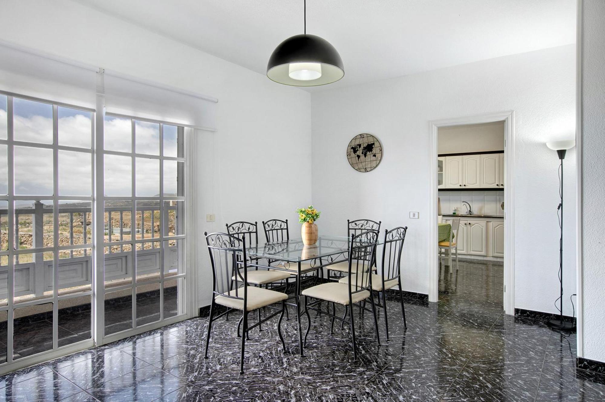 Morales Apartment *