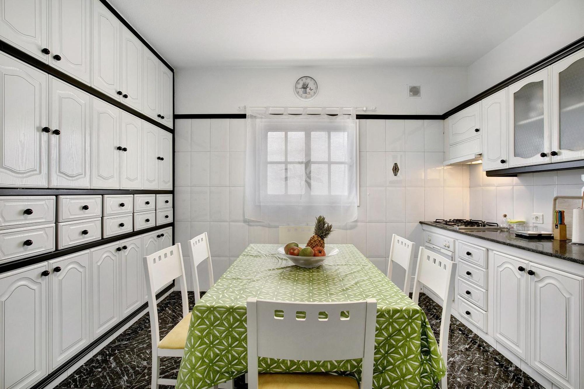 Morales Apartment *
